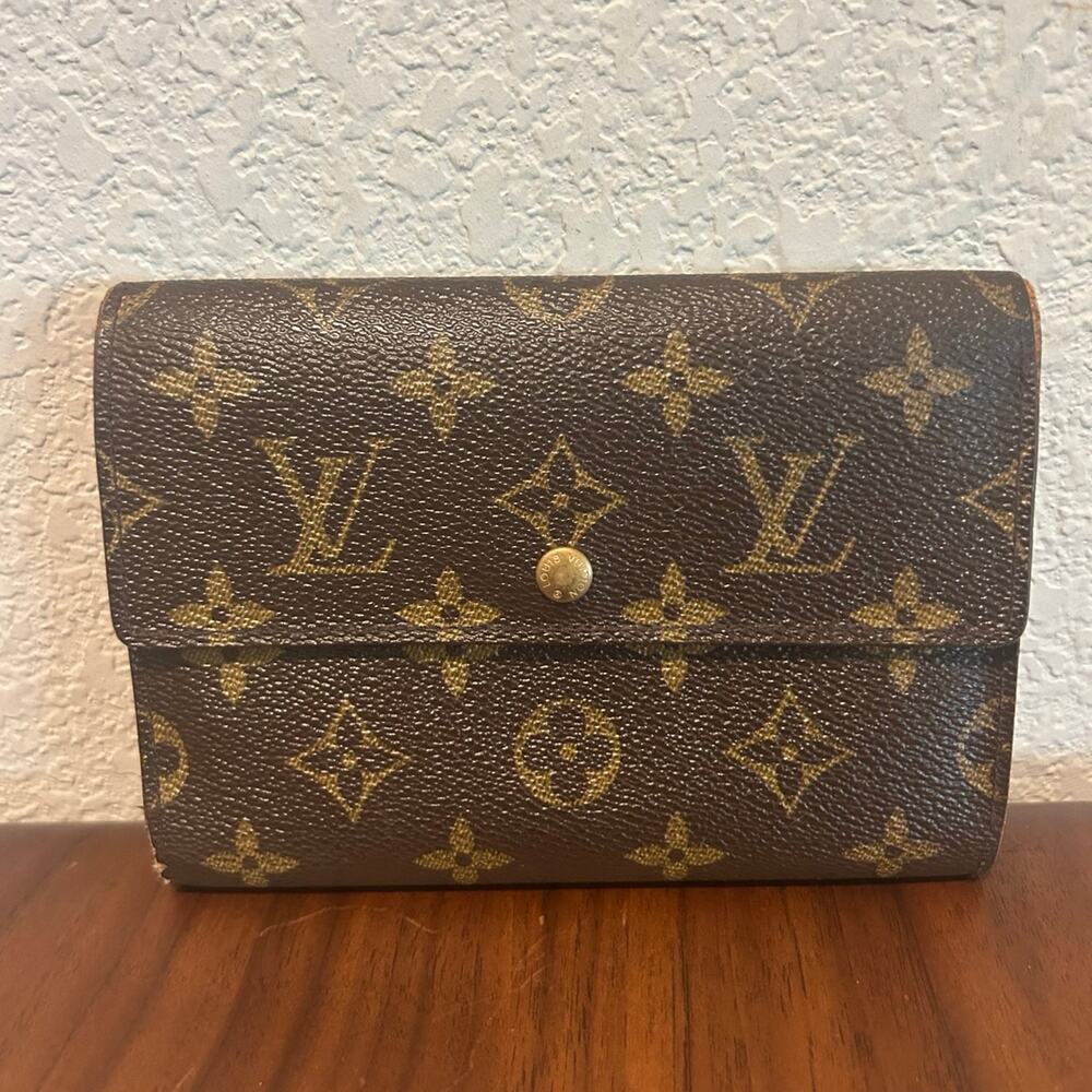 Louis Vuitton Porte Tresor Etui Papier Monogram Trifold Wallet